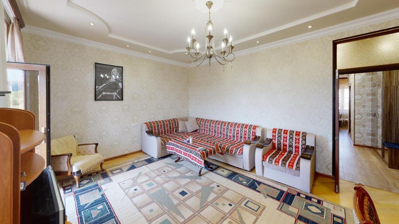 Yerevan City Center Apartment Kültér fotó